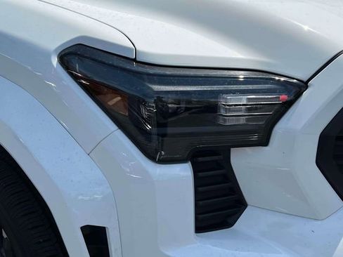 Used 2024 Toyota Tacoma TRD Sport w/ TRD Sport Upgrade Package image 13