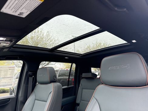 New 2026 GMC Yukon XL AT4 w/ AT4 Premium Package AWD/4WD image 23