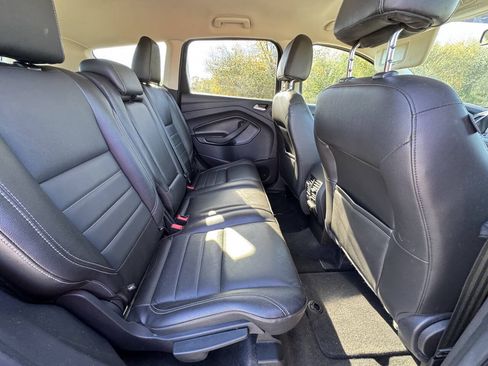 Used 2014 Ford Escape Titanium w/ Equipment Group 401A AWD/4WD image 15