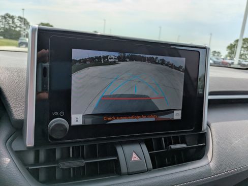 Certified 2024 Toyota RAV4 XLE image 23