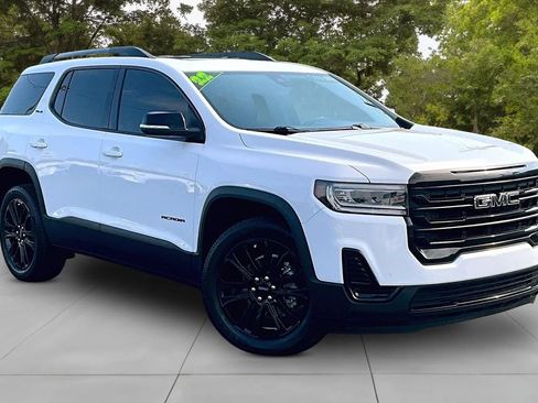 Used 2022 GMC Acadia SLE w/ Driver Convenience Package FWD image 11