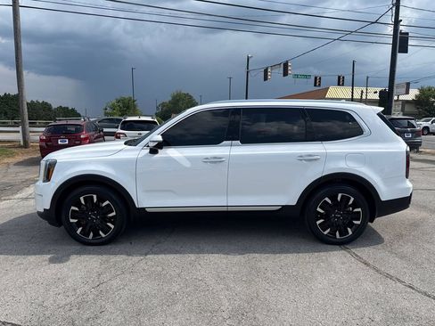 Used 2023 Kia Telluride SX AWD/4WD image 2