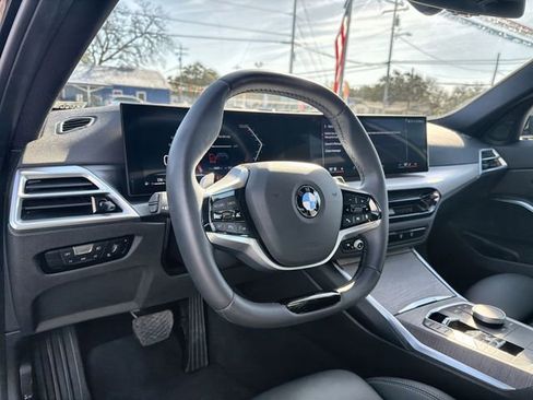 Used 2025 BMW 330i Sedan image 10
