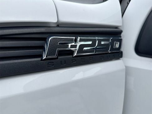 Used 2014 Ford F250 XL image 24