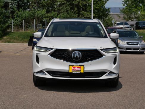 Used 2024 Acura MDX SH-AWD w/ Advance Package image 2