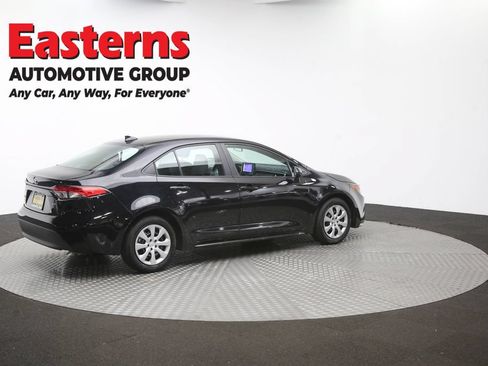 Used 2025 Toyota Corolla LE FWD image 43