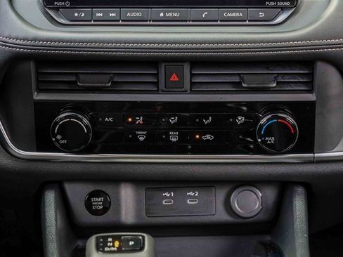 Certified 2025 Nissan Rogue S image 12