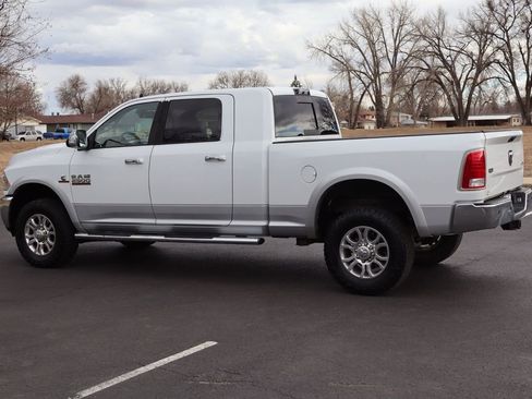 Used 2015 RAM 2500 Laramie w/ Cold Weather Group image 8