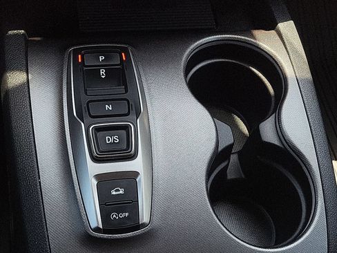Used 2022 Honda Ridgeline RTL-E image 16