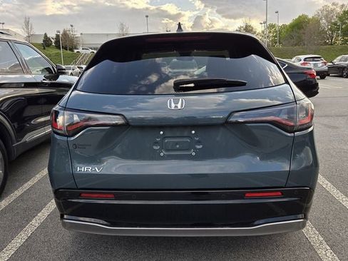Used 2024 Honda HR-V EX-L image 8