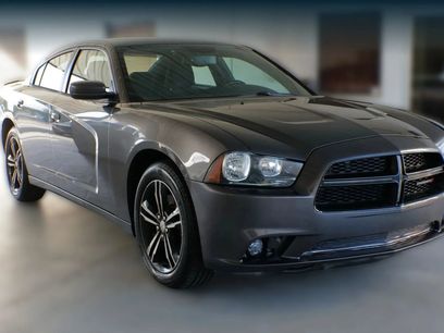 Used 2014 Dodge Charger SXT