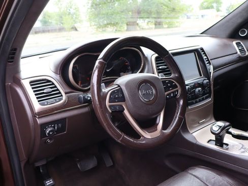 Used 2014 Jeep Grand Cherokee Summit AWD/4WD image 15