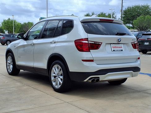 Used 2017 BMW X3 xDrive28i AWD/4WD image 3