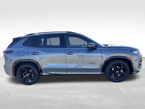 New 2026 Volkswagen Tiguan SE R-Line FWD image 6