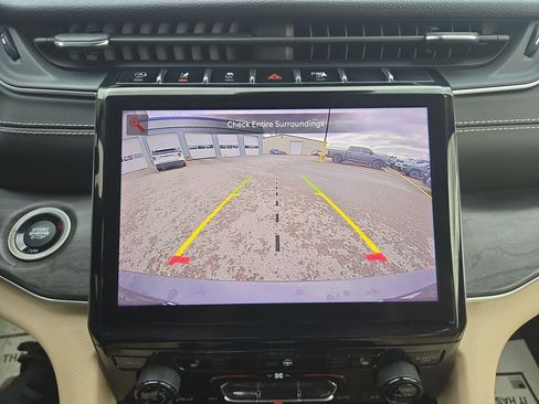 Used 2021 Jeep Grand Cherokee L Limited w/ Trailer Tow Group (B) image 26