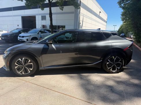 Certified 2024 Kia EV6 Wind w/ Wind Technology Package AWD/4WD image 7