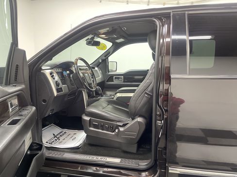 Used 2013 Ford F150 Platinum w/ Max Trailer Tow Pkg image 9