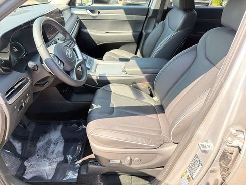 Used 2024 Hyundai Palisade SEL AWD/4WD image 15