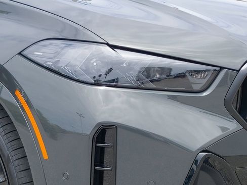 New 2027 BMW X6 xDrive40i AWD/4WD image 5