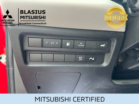 Used 2023 Mitsubishi Outlander SEL AWD/4WD image 24