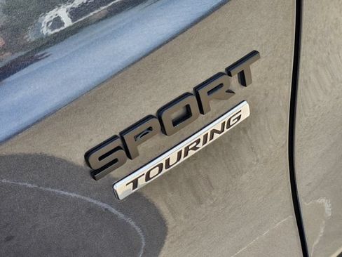 Used 2025 Honda CR-V Sport Touring image 9