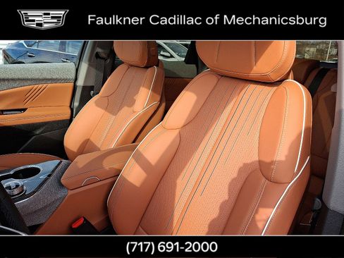 New 2025 Cadillac Optiq Sport 2 image 16