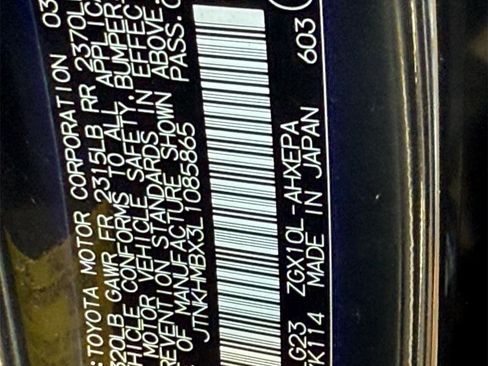 Used 2020 Toyota C-HR Limited image 35