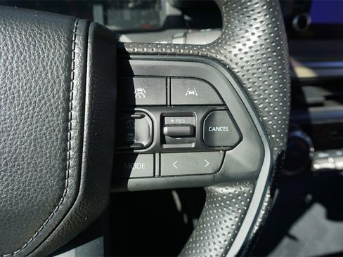 Used 2024 Toyota Tacoma SR5 image 9