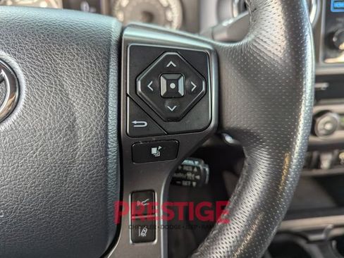 Used 2019 Toyota Tacoma TRD Off-Road image 17