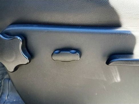 Used 2013 GMC Sierra 1500 SLE image 11