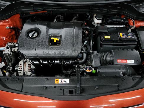 Used 2022 Kia Soul LX image 44