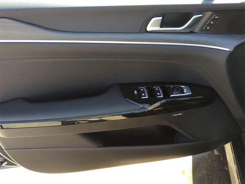 New 2026 Kia K5 EX image 19