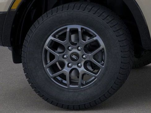 New 2025 Ford Ranger XLT w/ FX4 Off-Road Package image 19