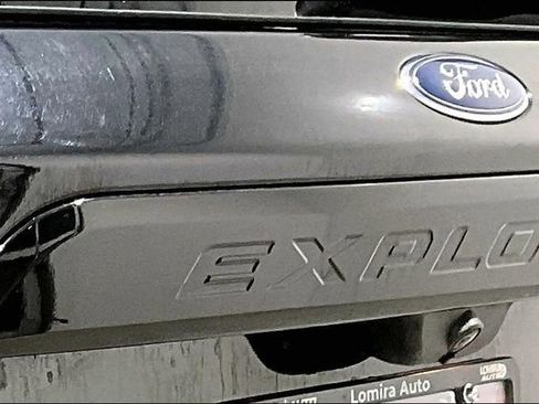 Used 2021 Ford Explorer ST w/ ST Street Pack image 41