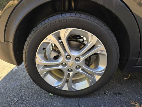 Used 2020 Chevrolet Bolt LT image 11