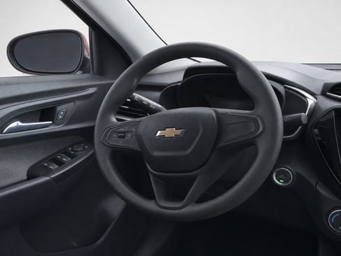 Used 2021 Chevrolet TrailBlazer LT w/ Convenience Package FWD image 29