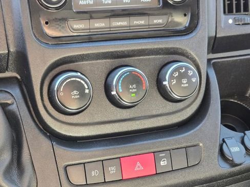 Used 2019 RAM ProMaster 3500 w/ Premium Appearance Group FWD image 24