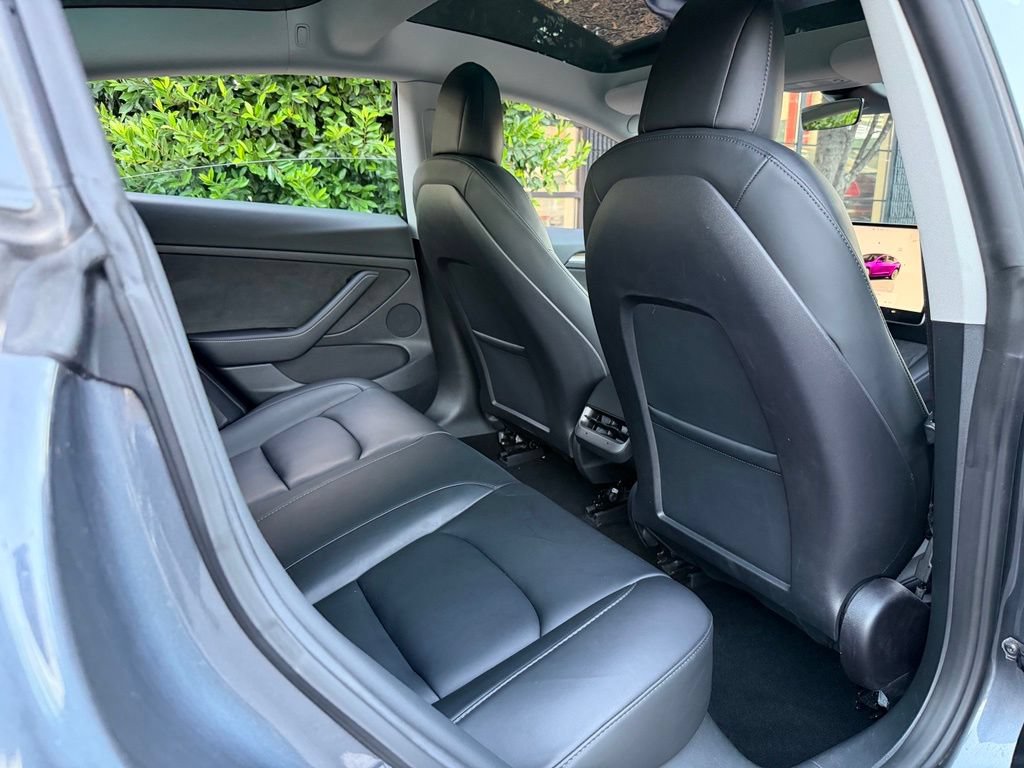 Used 2023 Tesla Model 3 Long Range AWD/4WD image 34
