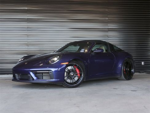 Certified 2022 Porsche 911 Targa 4 GTS image 14