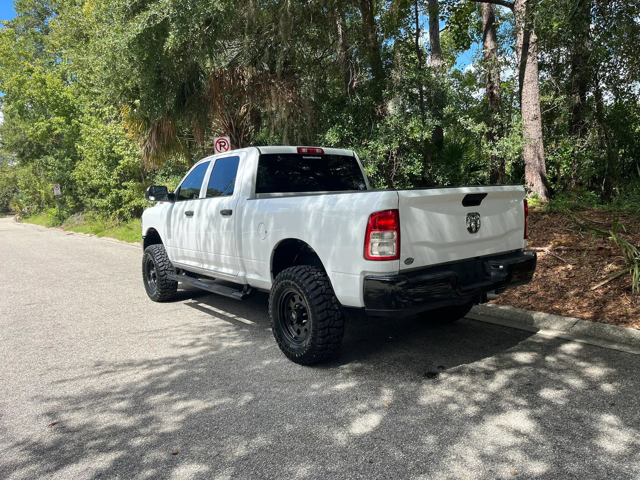 Used 2019 RAM 2500 Tradesman w/ Chrome Appearance Group AWD/4WD image 10