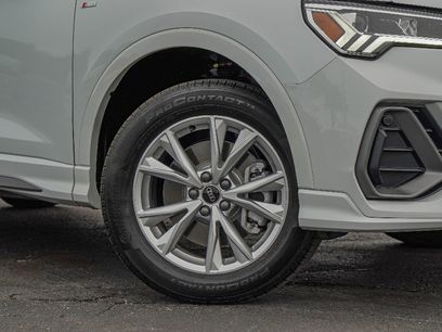 Certified 2025 Audi Q3 2.0T Premium w/ Convenience Package