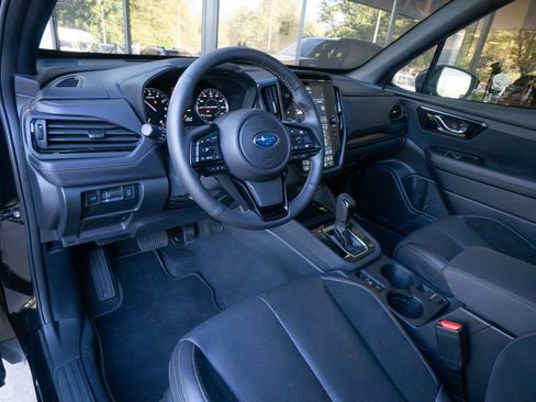 Certified 2025 Subaru Forester Touring w/ Protection Package AWD/4WD image 9