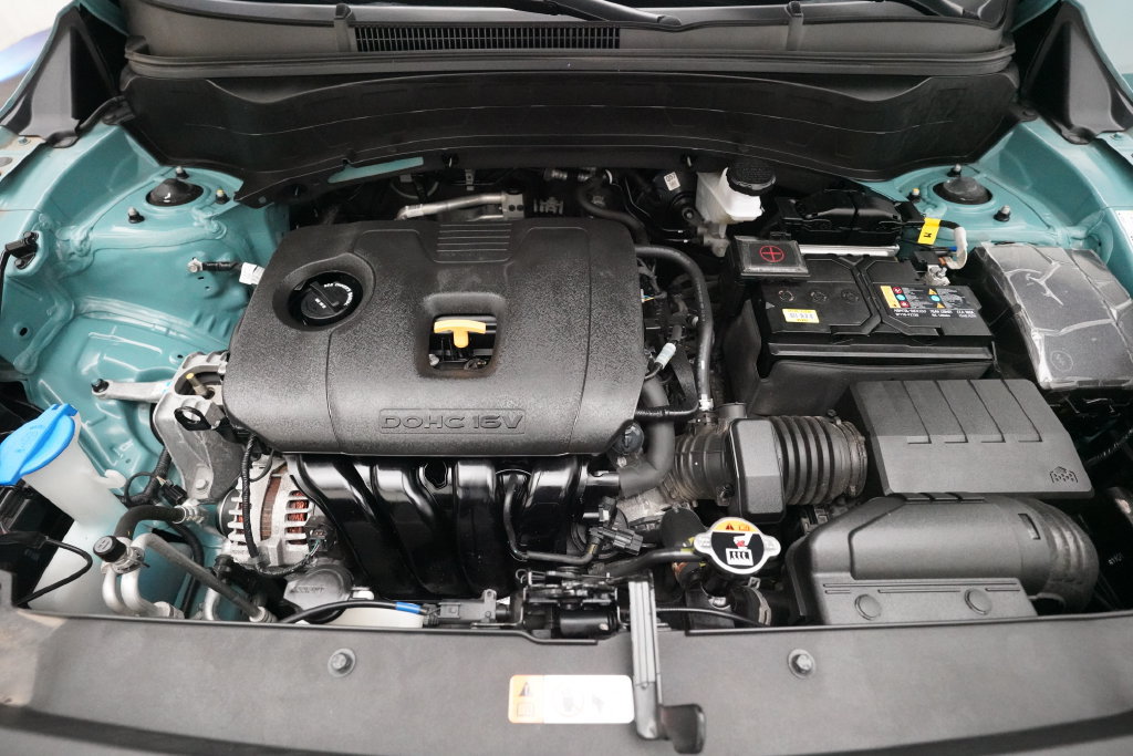 Used 2024 Kia Seltos S AWD/4WD image 3