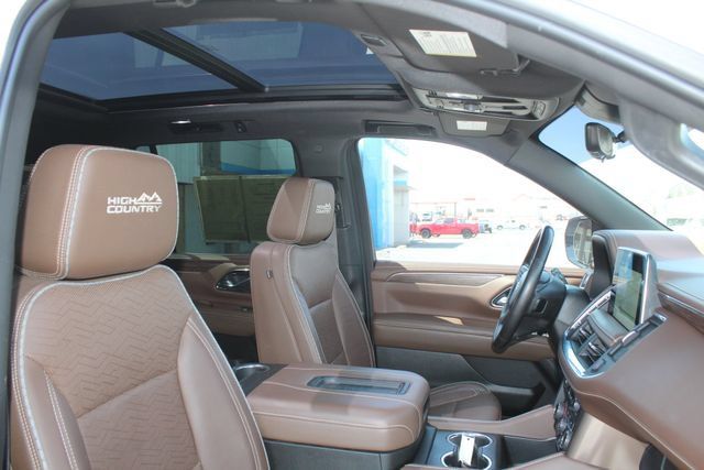 Certified 2023 Chevrolet Tahoe High Country AWD/4WD image 17