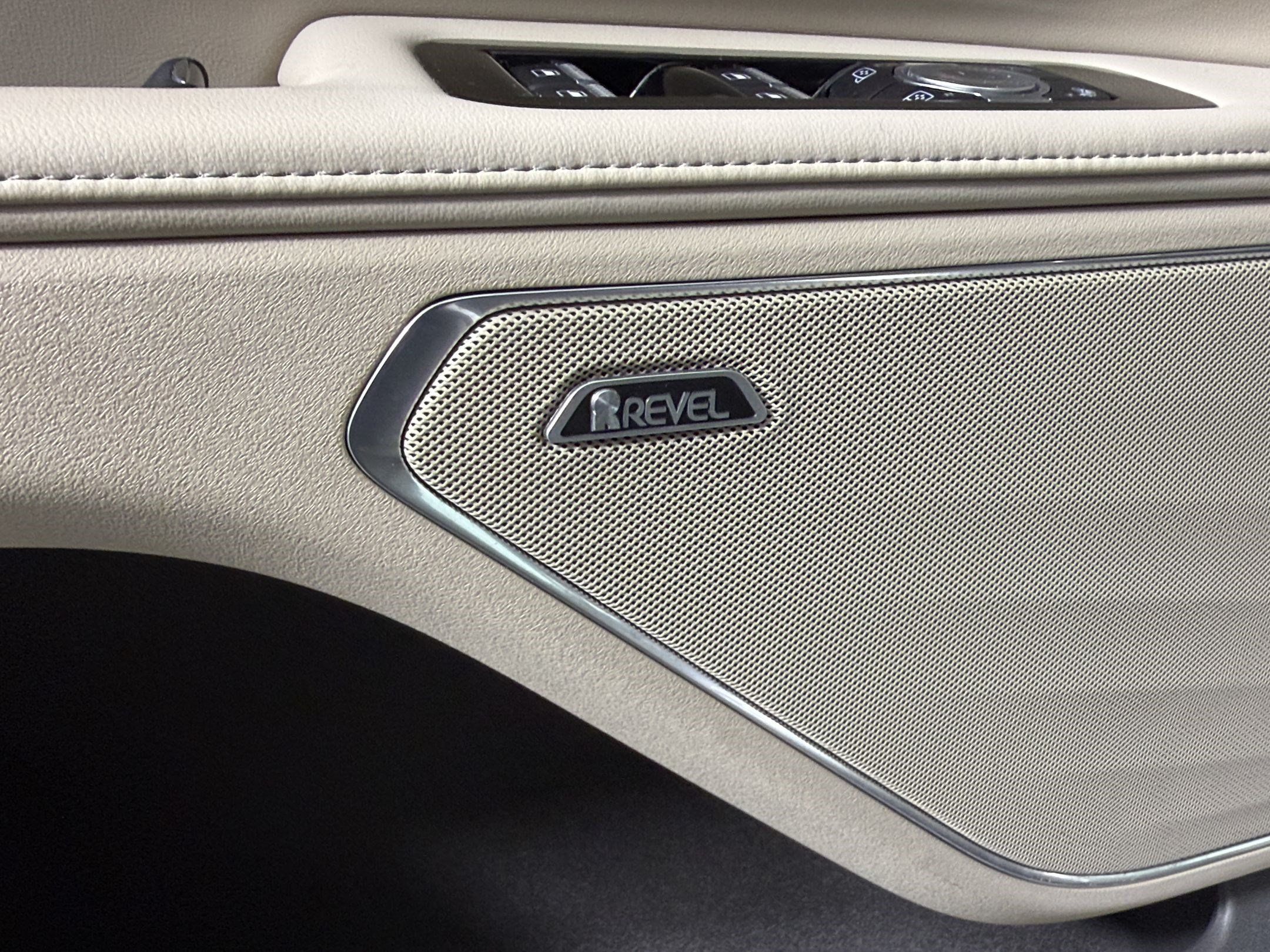 Used 2025 Lincoln Nautilus Premier w/ Equipment Group 102A AWD/4WD image 28