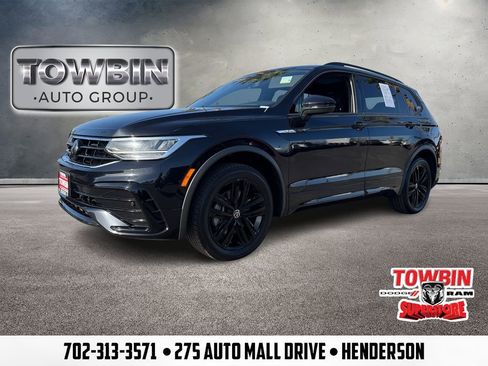 Used 2022 Volkswagen Tiguan SE R-Line image 1