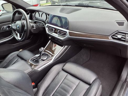 Used 2020 BMW 330i Sedan w/ Convenience Package image 26