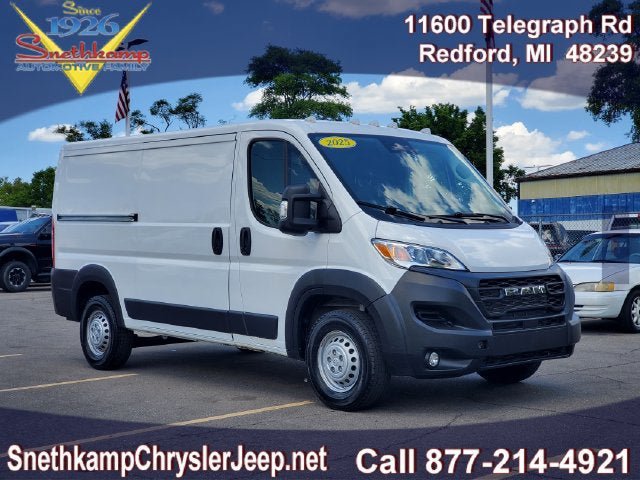 Used 2025 RAM ProMaster 2500 w/ Convenience Group FWD image 1
