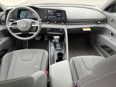 New 2026 Hyundai Elantra Sport FWD image 14