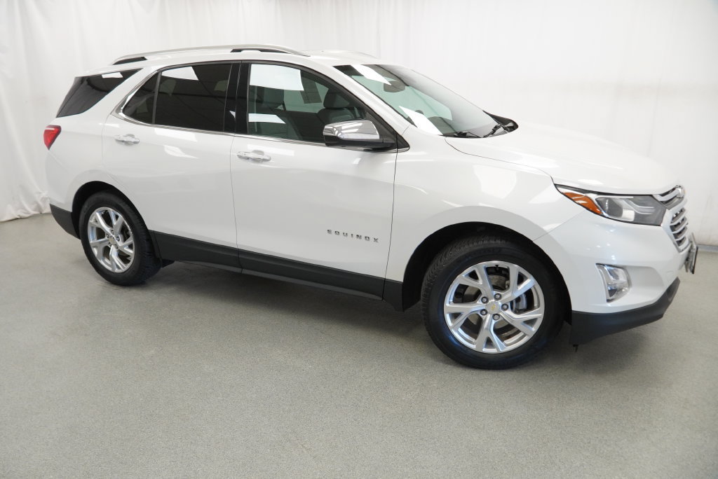 Used 2018 Chevrolet Equinox Premier FWD image 12